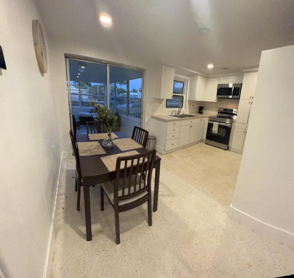 Villa Hudson Water Front House Esterno foto